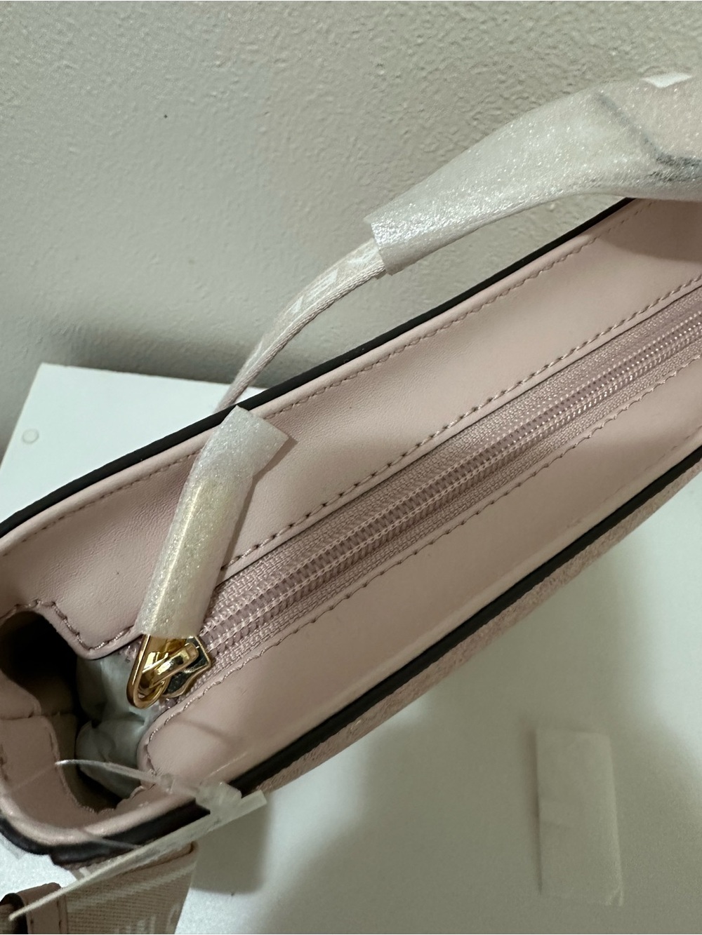 Michael Kors - Picture 4 of 10